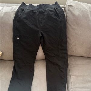 Figs Men's Black Cargo XS